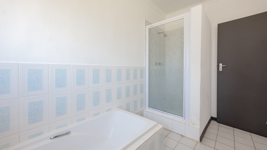 2 Bedroom Property for Sale in Agulhas Western Cape